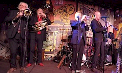 info10_bourbonstreet.250x150.jpg